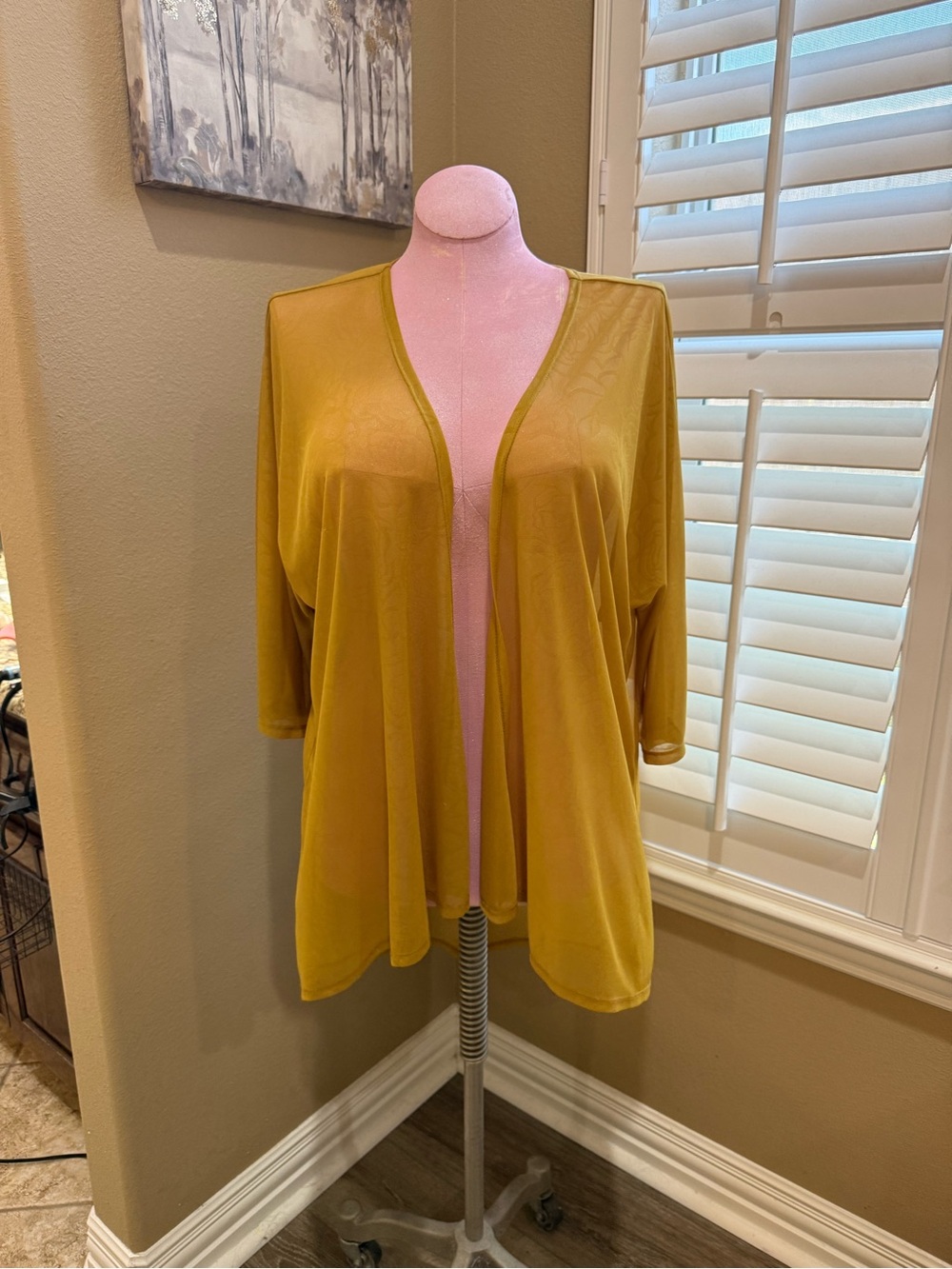 LuLaRoe Yellow and Mauve Layered Top